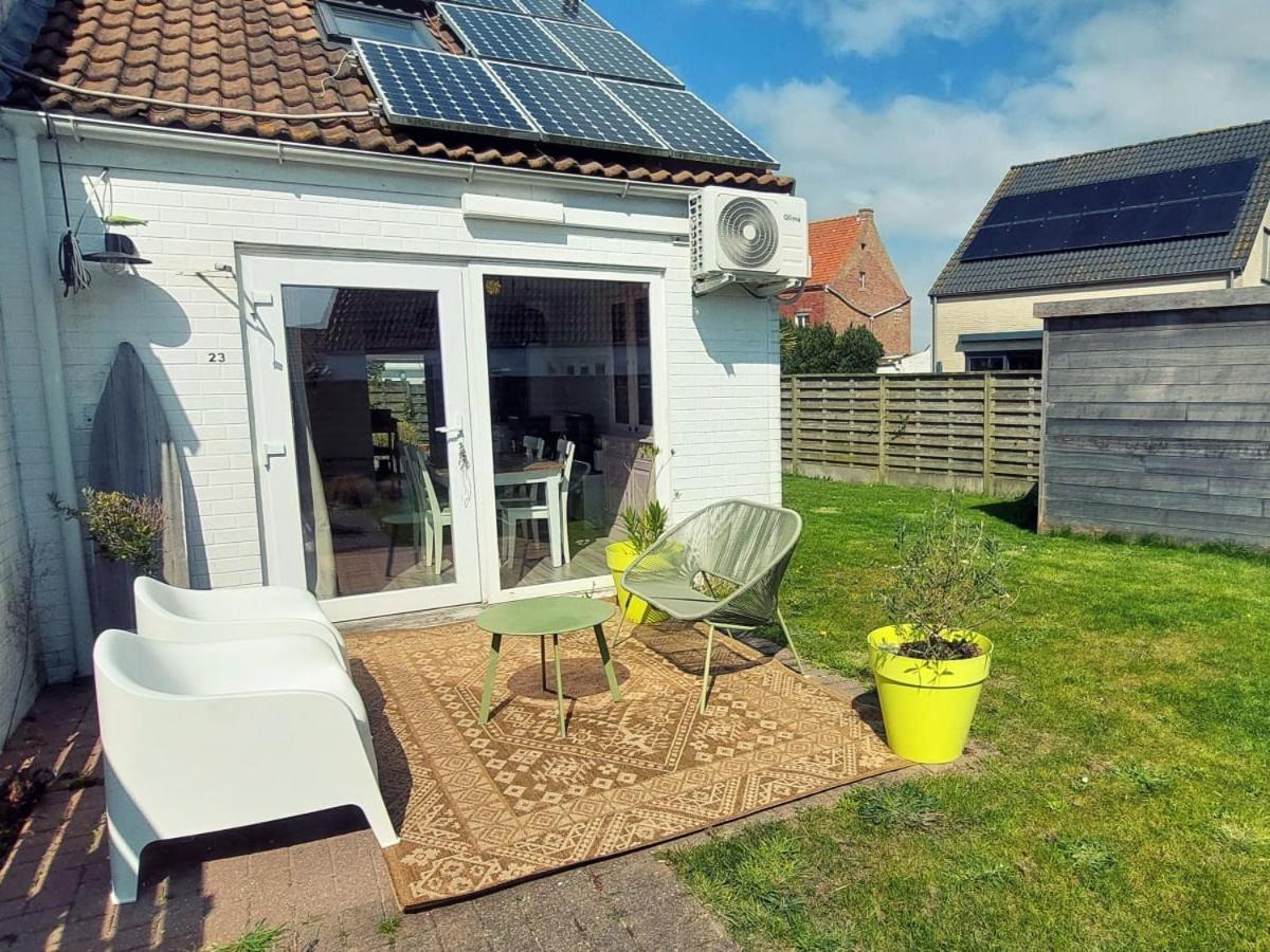 Salty - Vakantiehuisje Op De Grens Van Bredene-De Haan 外观 照片